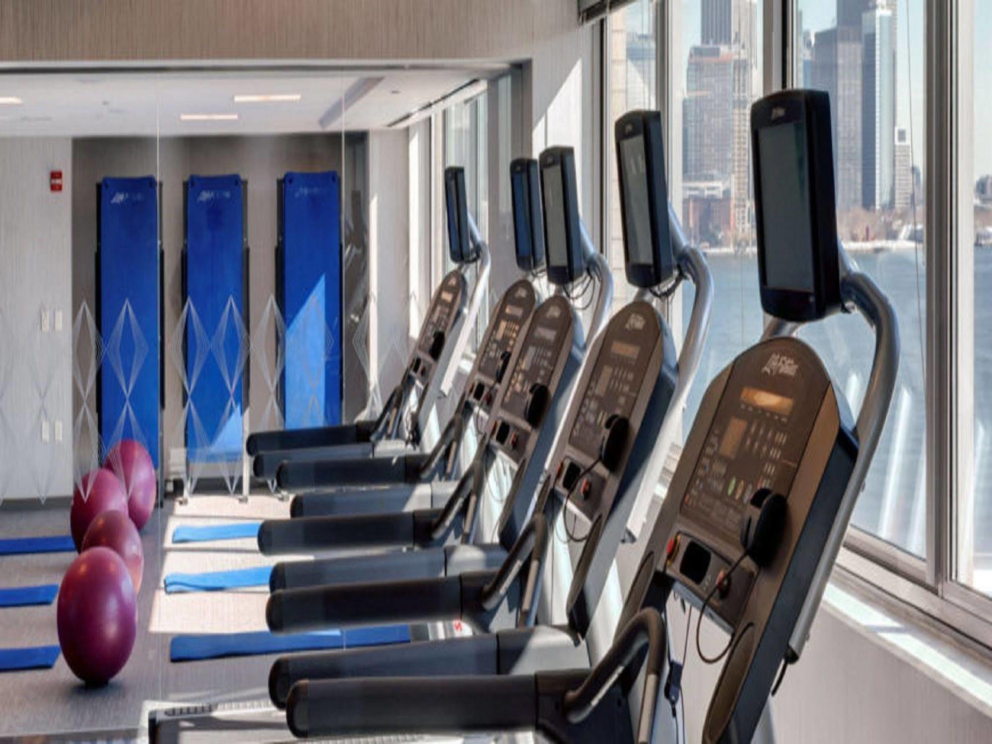 Global Luxury Suites At Exchange Τζέρσεϊ Εξωτερικό φωτογραφία